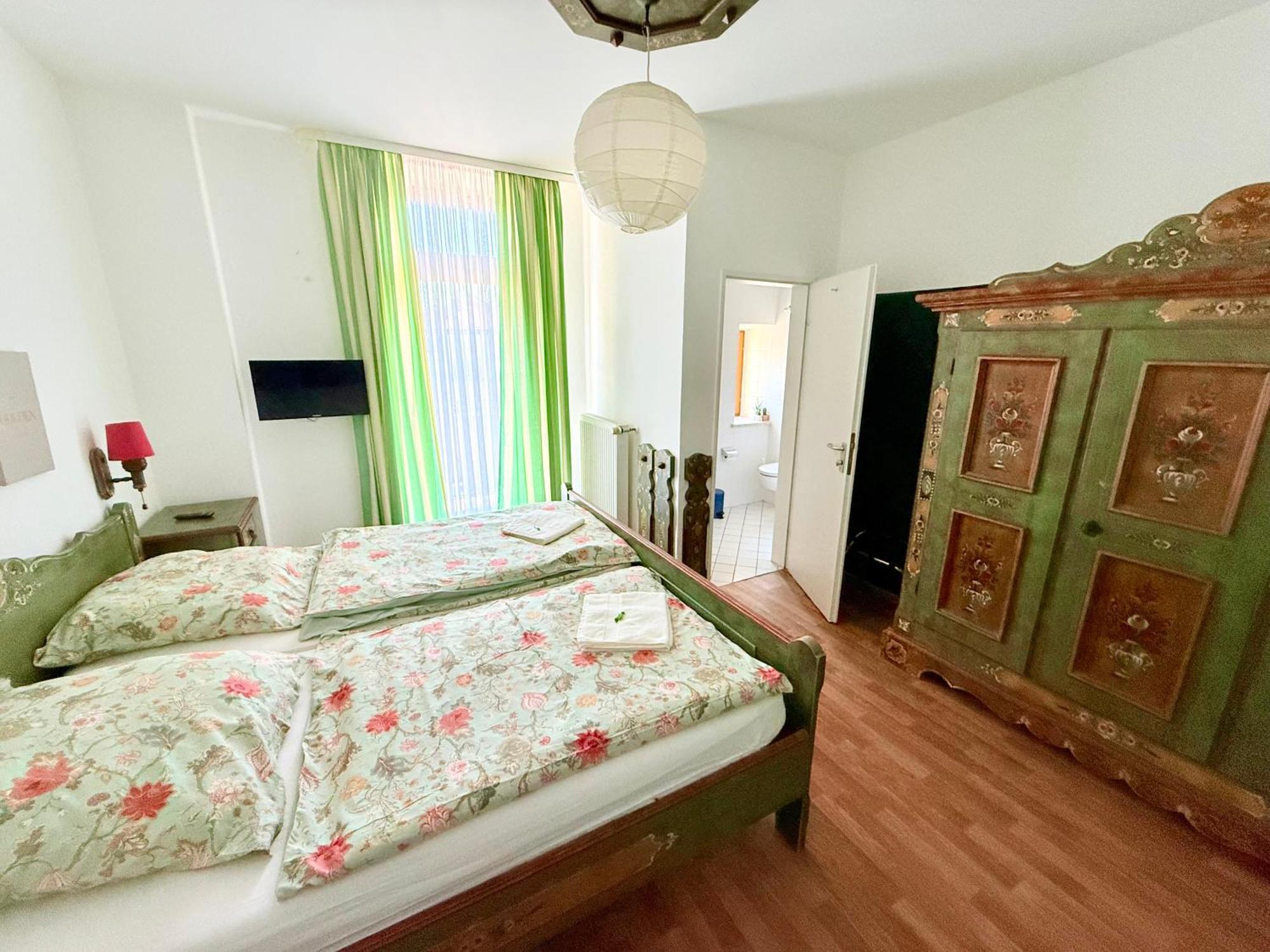 Pension Casa Tempora ميونيخ المظهر الخارجي الصورة
